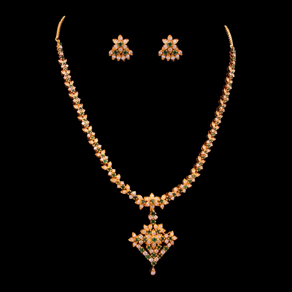 Diamond Necklace Set