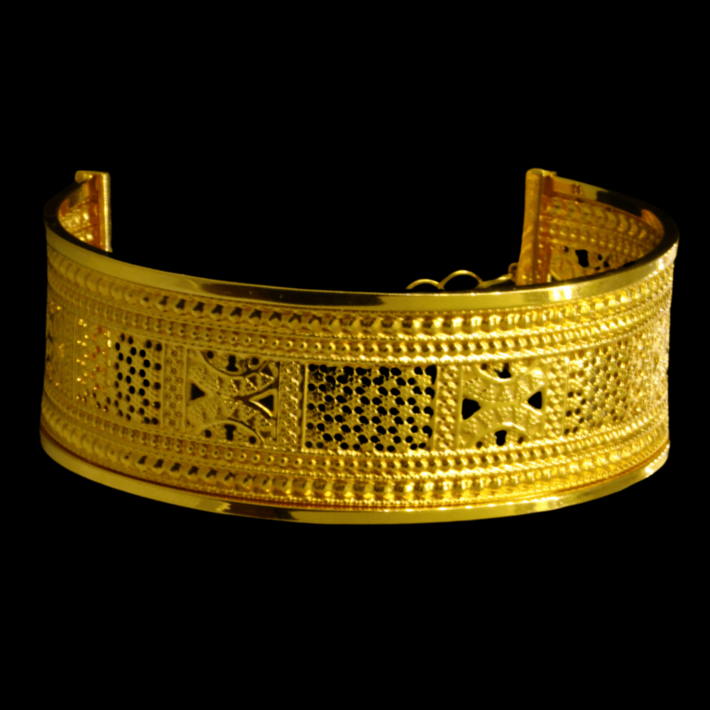 21K Gold Bangle Bracelet