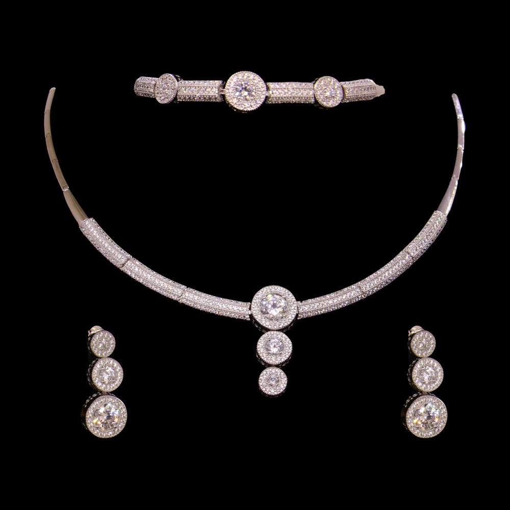 18K Gold Necklace Set
