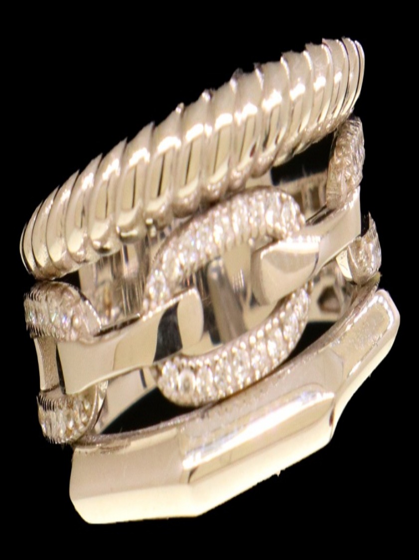 18K White Gold Ring