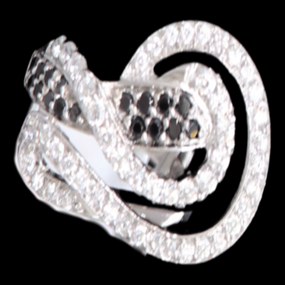 18K White Gold Ring
