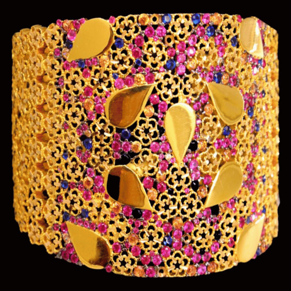 21K Gold Bangle Bracelet