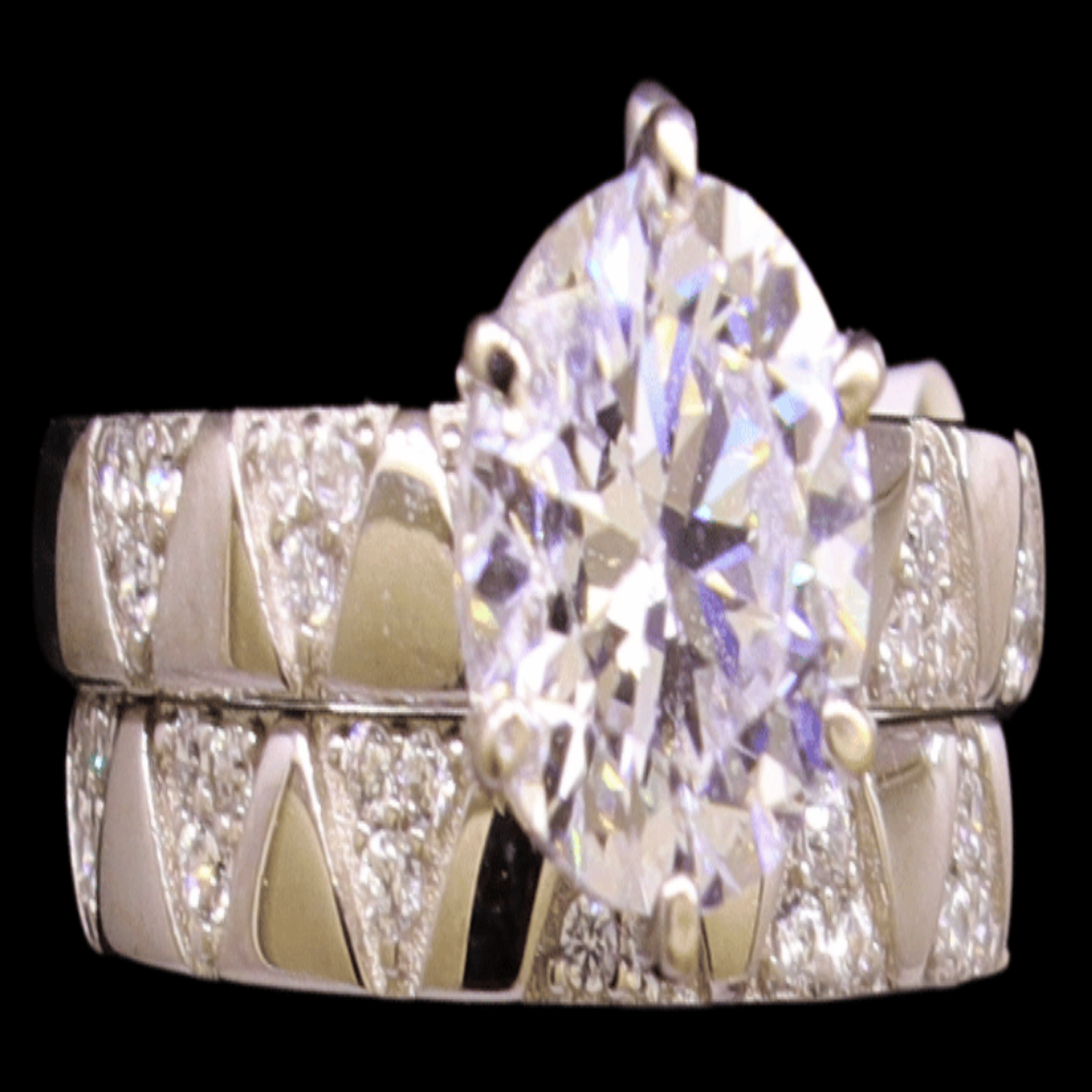18k White Gold Bridal Ring Set