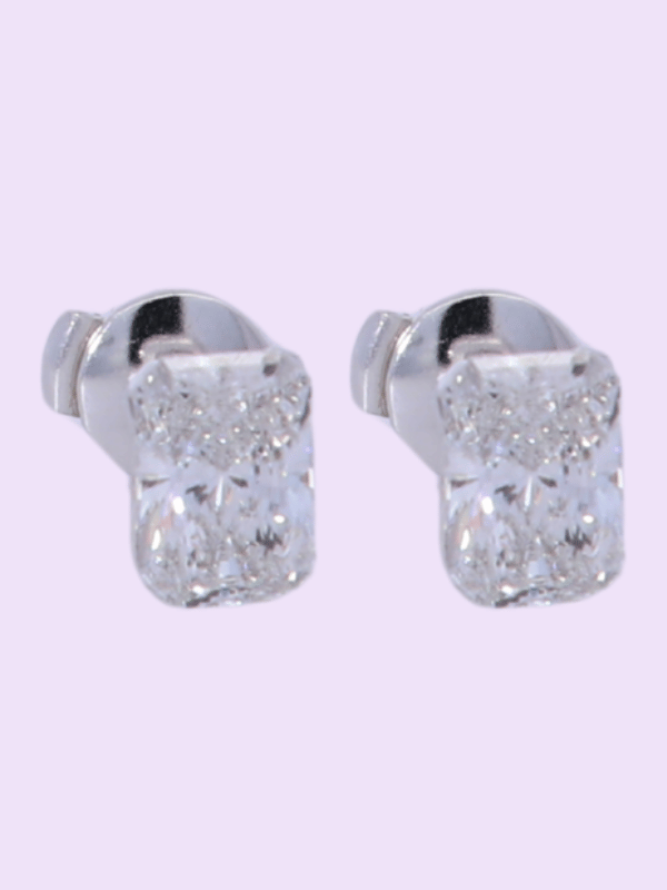 Lab-Diamond Stud Earrings