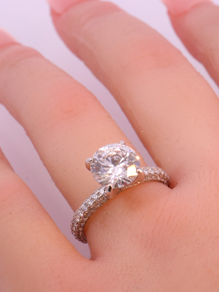 Lab Grown Diamonds Ring