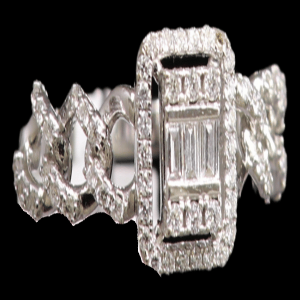 18K White Gold Ring