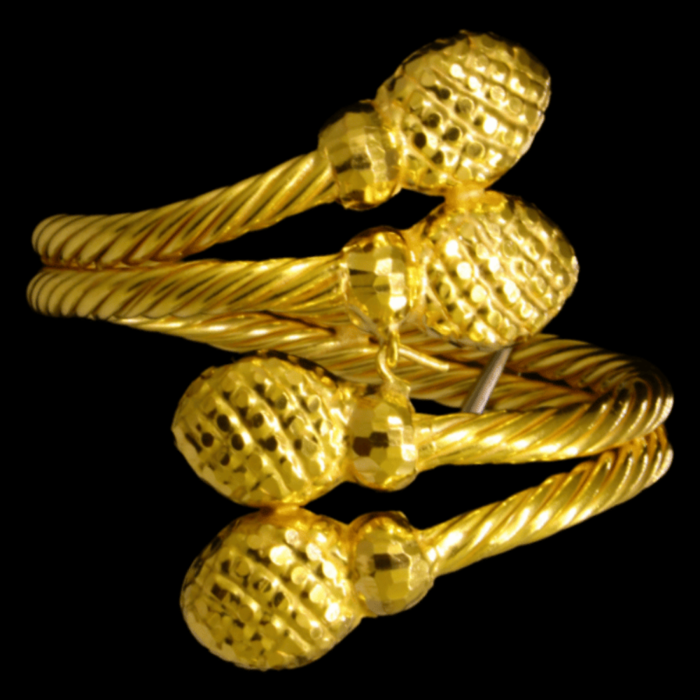 21K Gold Bangle Bracelet