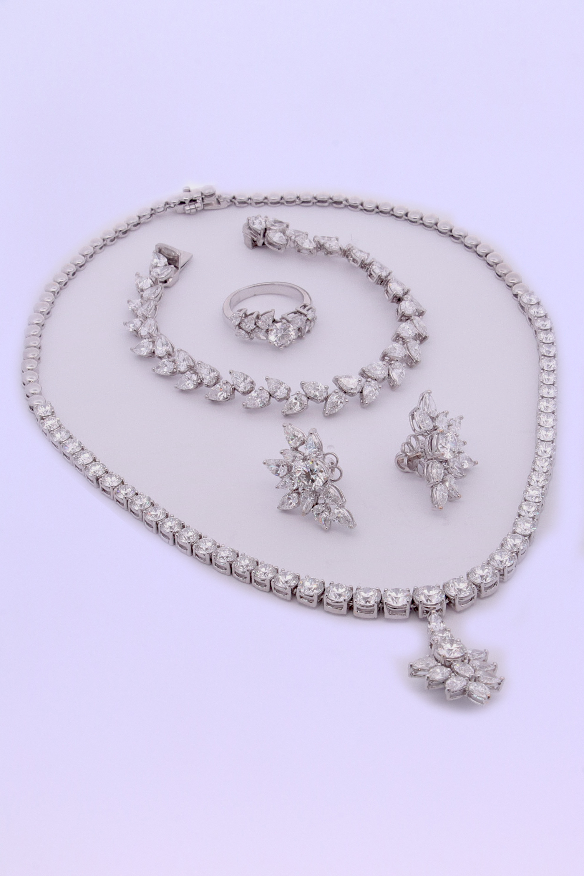GIA Certified Diamonds Set