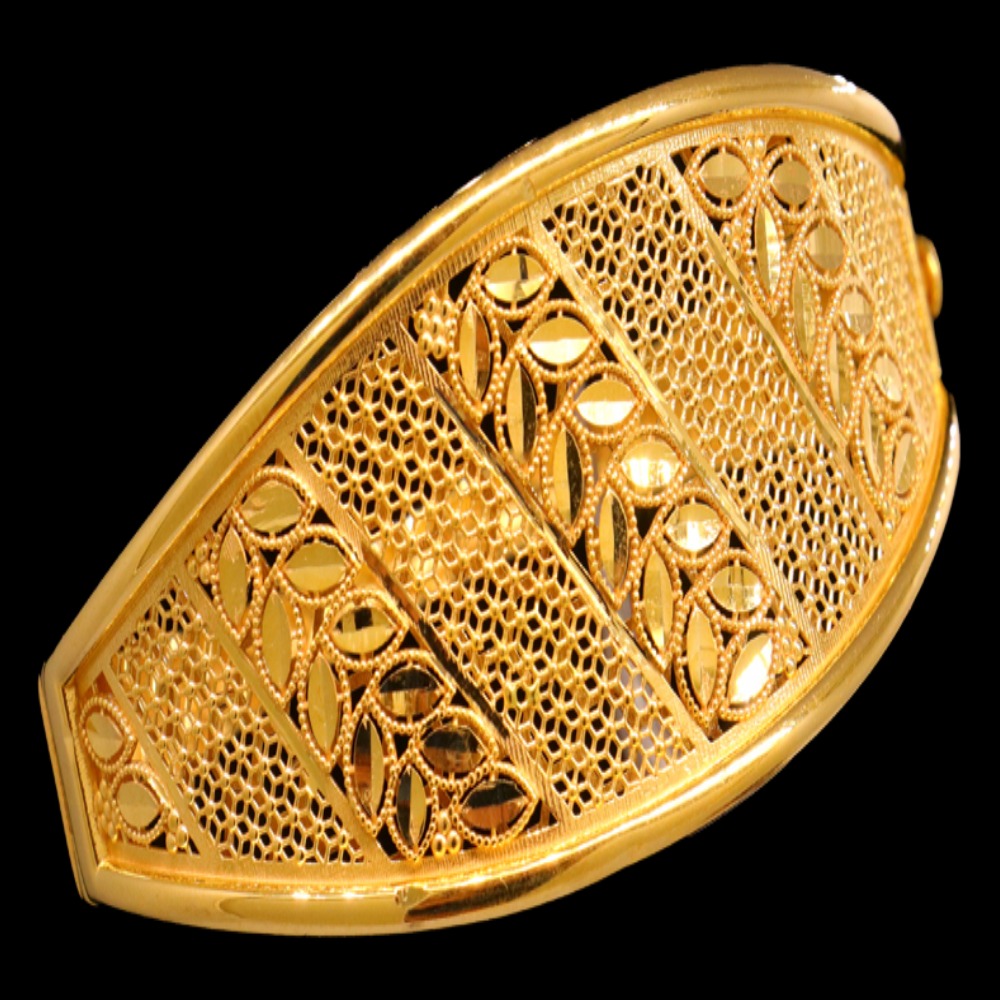 21K Gold Bangle Bracelet