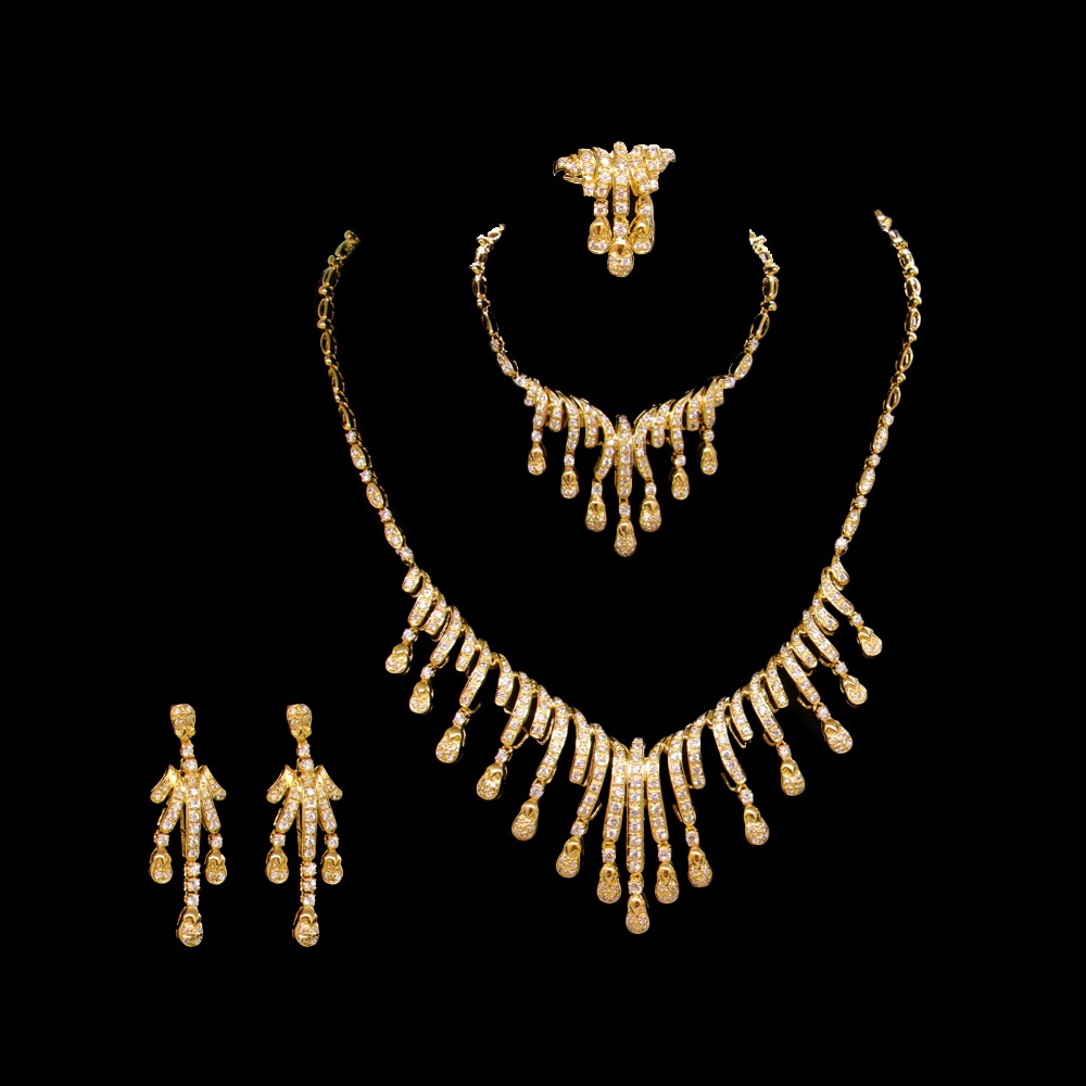 18K Gold Necklace Set